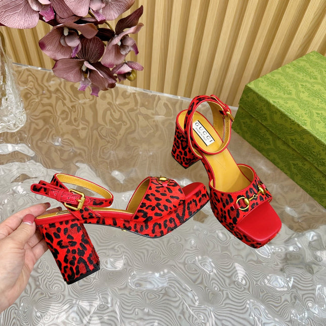 HORSEBIT HIGH-HEEL SANDAL WITH LEOPARD PRINT IN RED VELVET AND CALFSKIN LINING