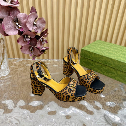 HORSEBIT HIGH-HEEL SANDAL WITH LEOPARD PRINT IN PEANUT BROWN VELVET AND CALFSKIN LINING