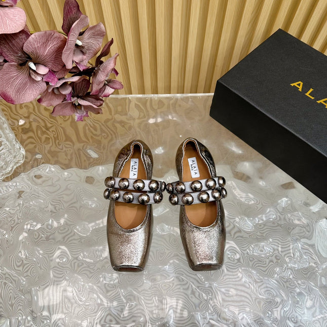 ALAIA MARY JANE PEARL IN COPPER GLOSSY LAMBSKIN
