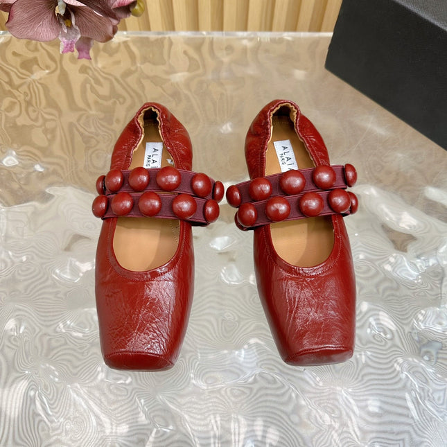 ALAIA MARY JANE PEARL IN GLOSSY MARS RED LAMBSKIN