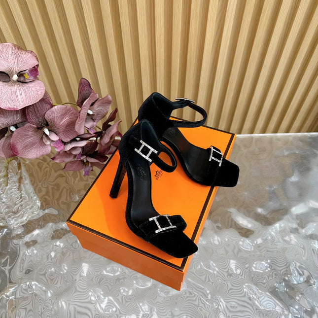 JULY SANDAL 105 MM IN BLACK VELVET