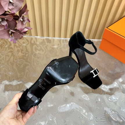 JULY SANDAL 105 MM IN BLACK VELVET