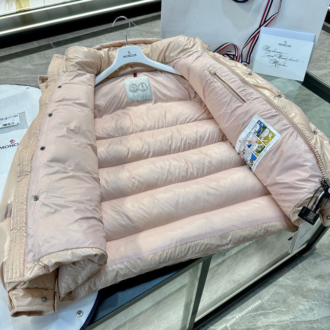 MONCLER 25S JACKET IN LIGHT PINK 027
