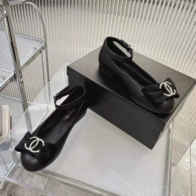 BOW MARY JANE SHOES IN BLACK LAMBSKIN