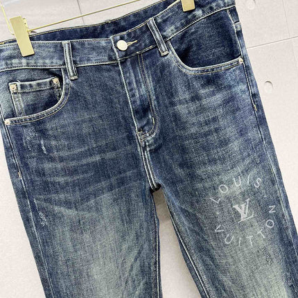 LV BLUE DENIM JEAN 239500
