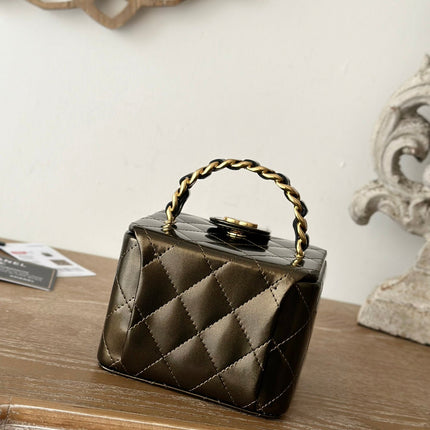 MINI VINTAGE COSMETIC BAG 11 IN MIKADO SHINY CALFSKIN GOLD HARDWARE