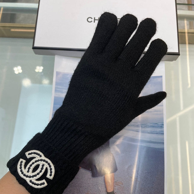 GLOVES IN BLACK CASHMERE WITH WHITE LOGO 405907