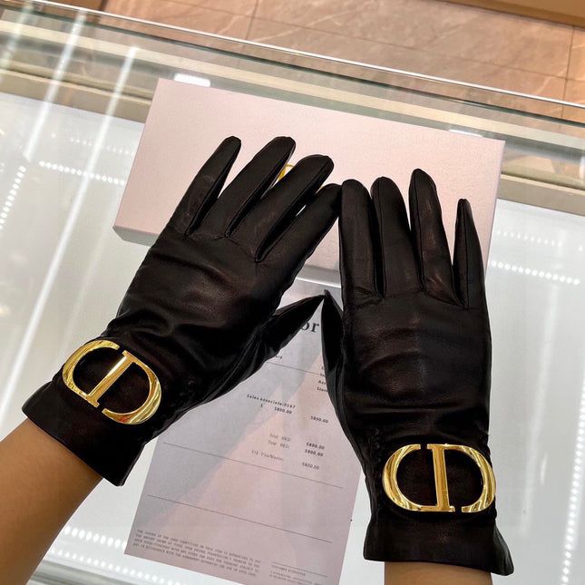 TOUCHSCREEN GLOVES IN BLACK GOATSKIN 444463