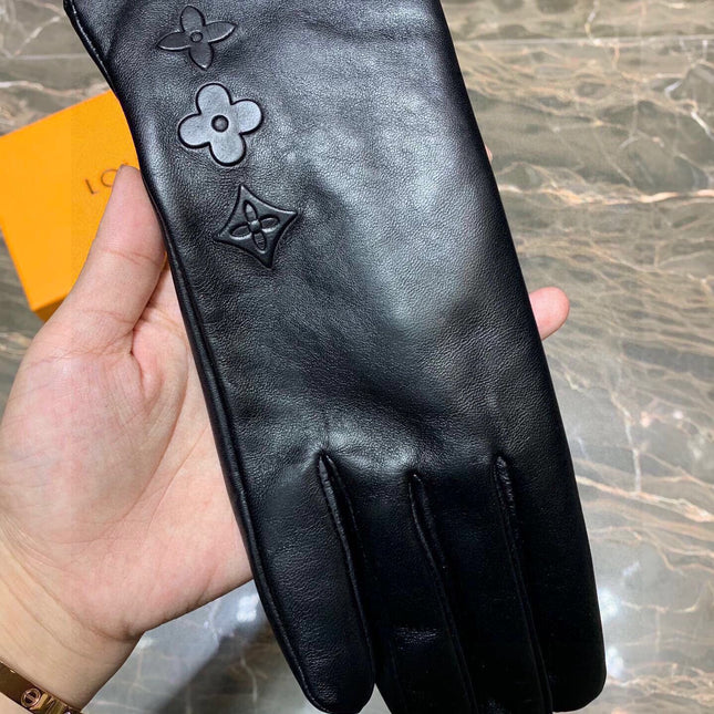 GLOVES IN BLACK EMBOSSED LAMBSKIN 465060