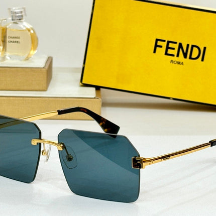 SKY RECTANGULAR FRAME SUNGLASSES FE40043U IN METAL