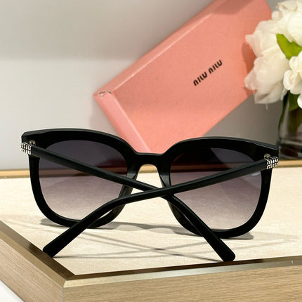 RUNWAY SUNGLASSES SMU08Z IN ACETATE