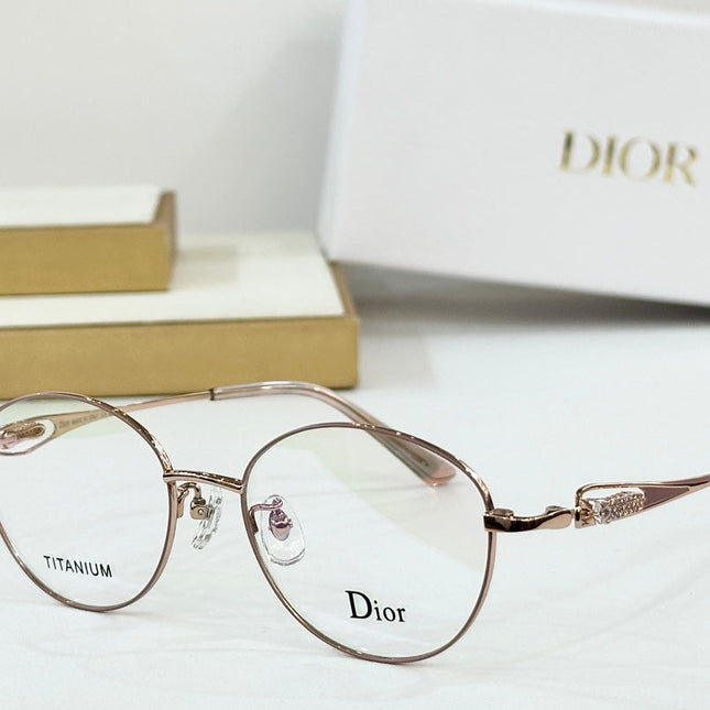 MONTAIGNE SUNGLASS CD 0269/S IN TITANE EMBELLISHES STONES
