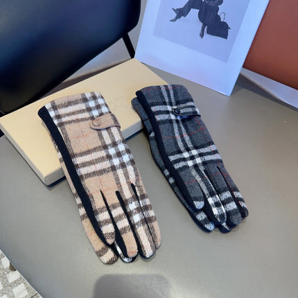 LINED GLOVES IN CAMEL BEIGE AND BLACK WOOL 453711