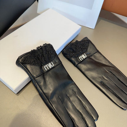 GLOVES ATTACHED LACE IN BLACK LAMBSKIN 378854
