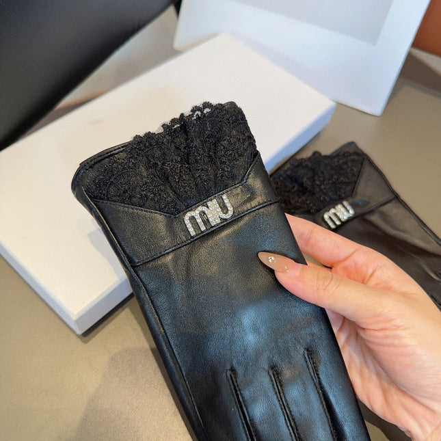 GLOVES ATTACHED LACE IN BLACK LAMBSKIN 378854