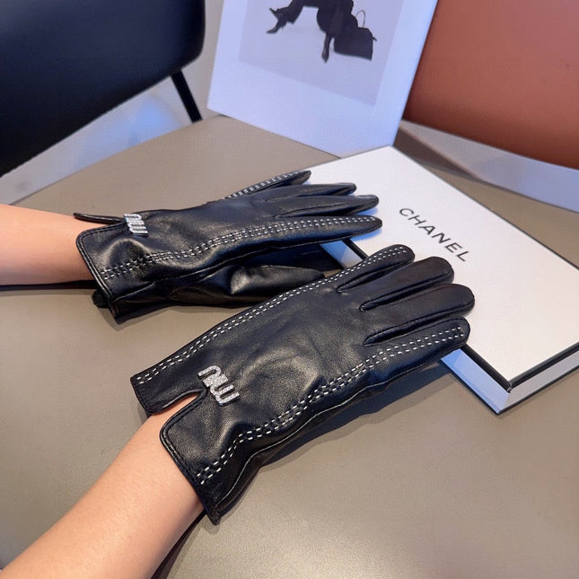 CLASSIC LAMBSKIN GLOVES BLACK 405990