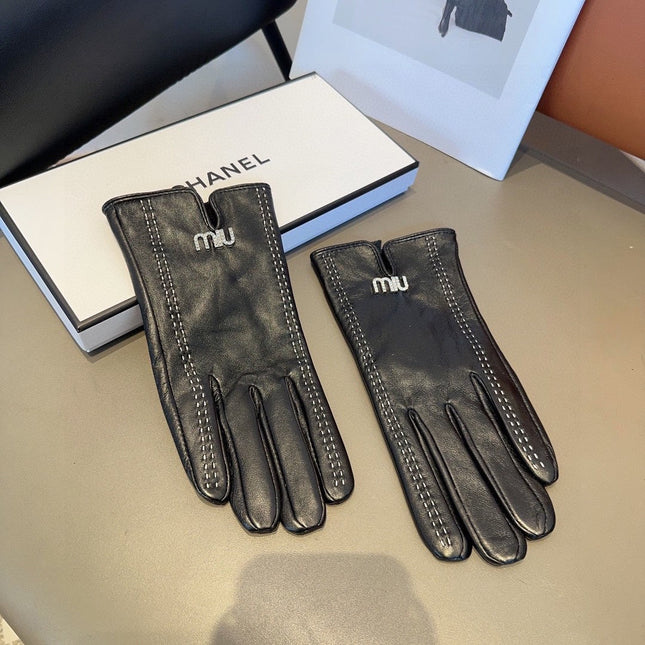 CLASSIC LAMBSKIN GLOVES BLACK 405990
