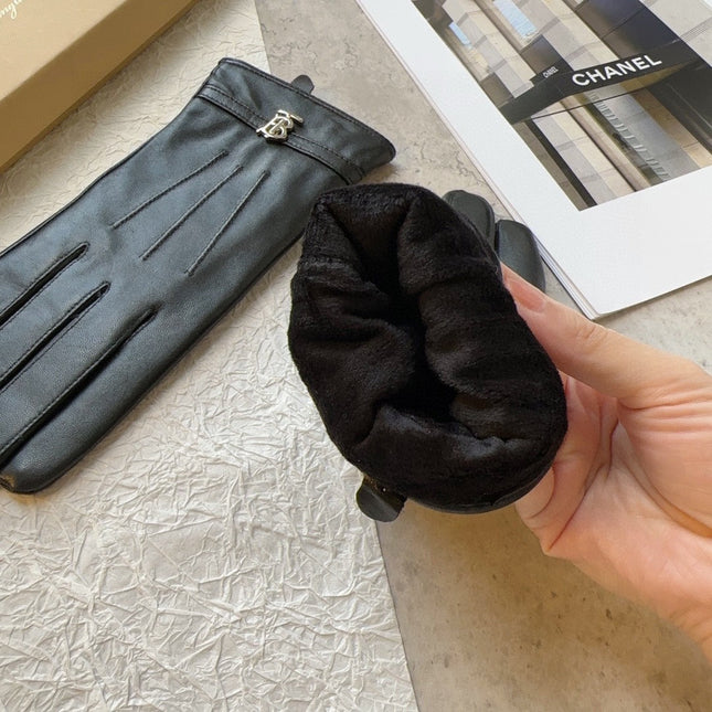 GLOVES IN BLACK LAMBSKIN 436000