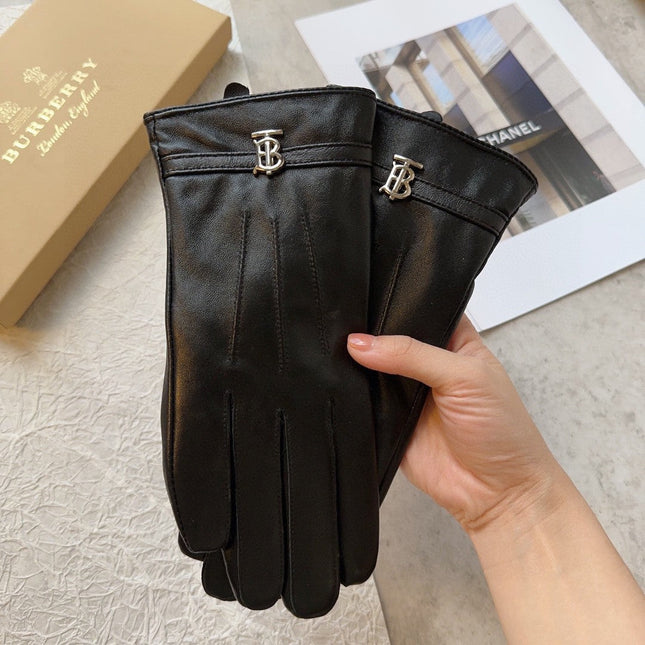 GLOVES IN BLACK LAMBSKIN 436000