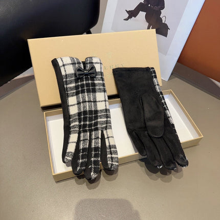 GLOVES IN BLACK WOOL WITH BOW 462284