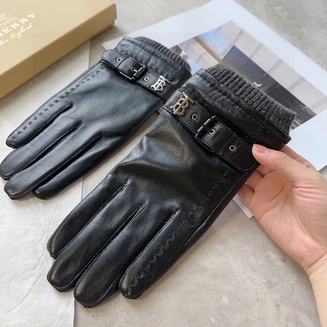 GLOVES IN BLACK LAMBSKIN 462301