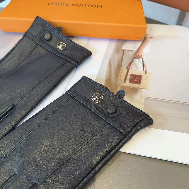 LV GLOVES IN BLACK LAMBSKIN 462318