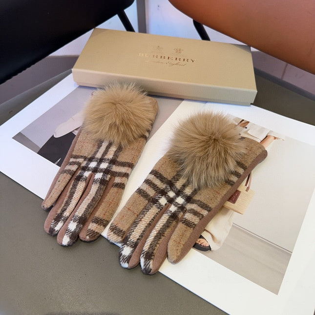 GLOVES IN CAMEL BEIGE WOOL 465019