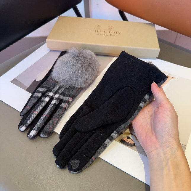 GLOVES IN BLACK MIX WHITE WOOL 465020