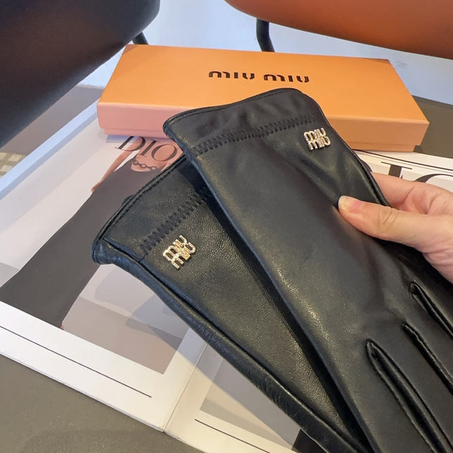 GLOVES IN BLACK LAMBSKIN 465833