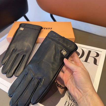GLOVES IN BLACK LAMBSKIN 465833