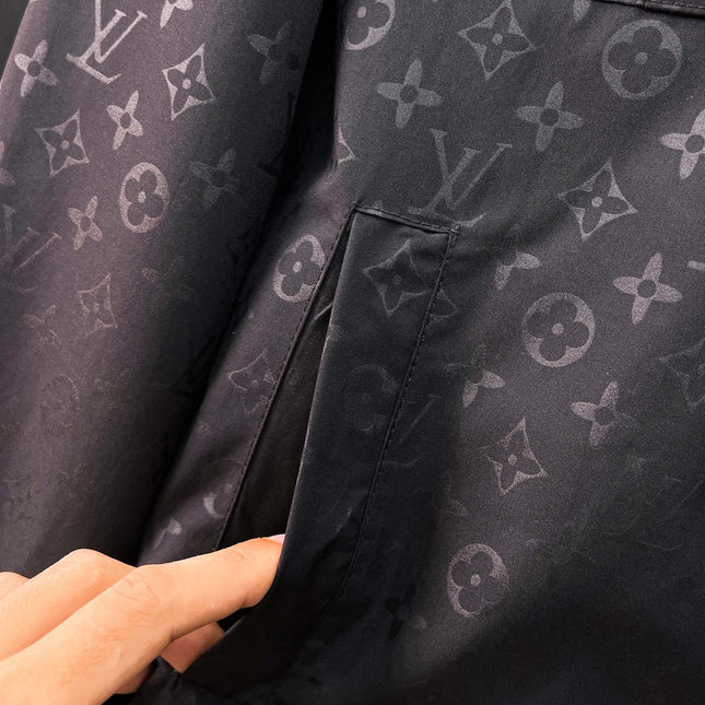 LV BLACK MONOGRAM JACKET 239521