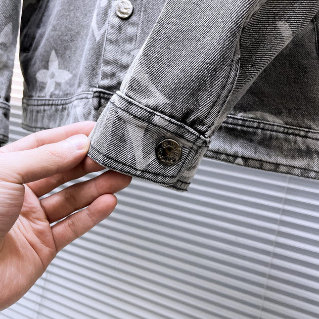 LV BASIC SHIRT JACKET IN GRAY MONOGRAM DENIM 239130