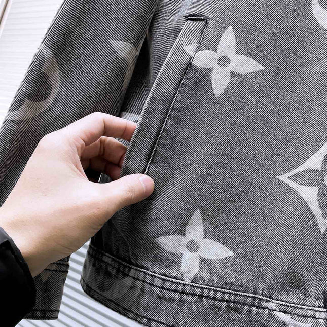 LV BASIC SHIRT JACKET IN GRAY MONOGRAM DENIM 239130