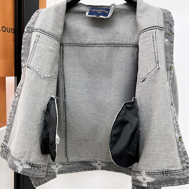 LV ASH GRAY MONOGRAM DENIM JACKET 239524