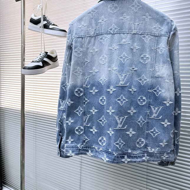 LV SHIRT JACKET IN LIGHT BLUE RIPPED MONOGRAM DENIM 239123