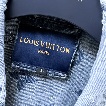 LV SHIRT JACKET IN LIGHT BLUE RIPPED MONOGRAM DENIM 239123