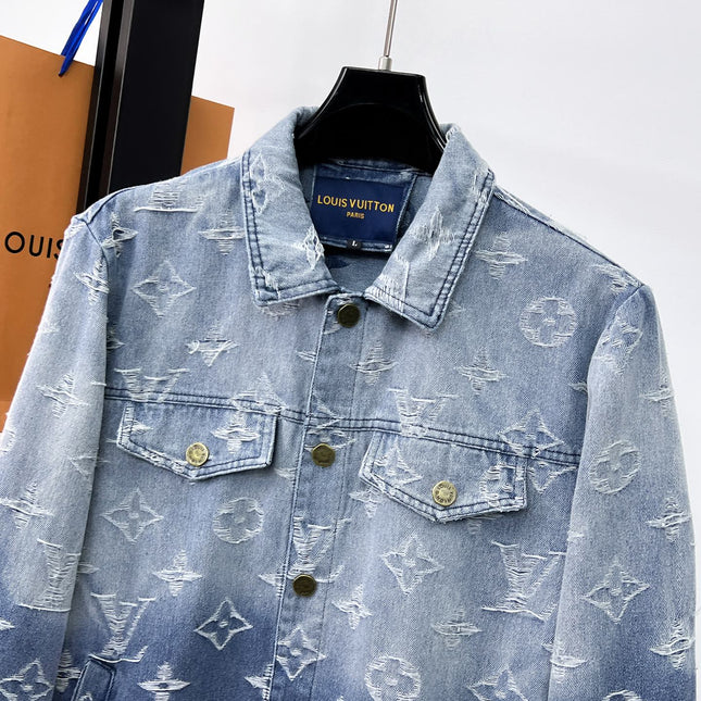 LV LIGHT BLUE MONOGRAM DENIM JACKET 239529