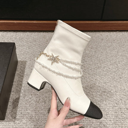 CC LOW CUT BOOTS IN WHITE STRETCH LAMBSKIN AND GROSGRAIN WITH PEARL CHAIN