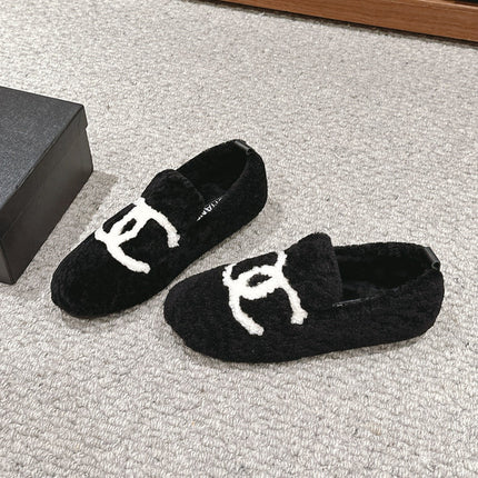 CC LOAFERS IN BLACK FLEECE WITH WHITE LOGO