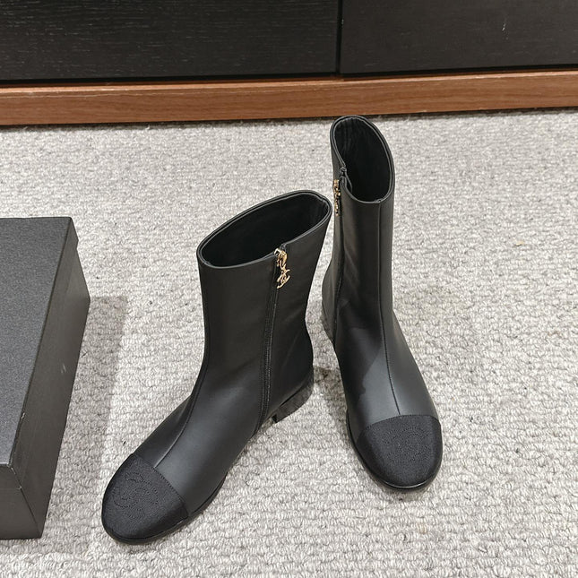 CC SHORT BOOTS IN BLACK LAMBSKIN AND FABRIC