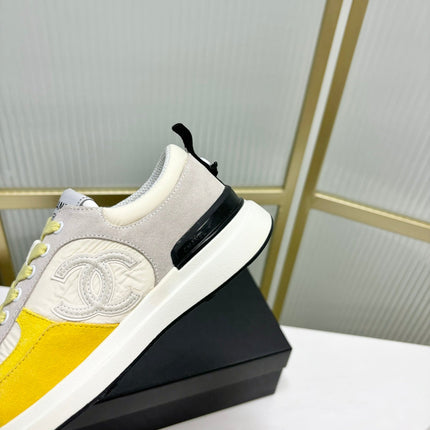 SNEAKER IN LIGHT YELLOW MIX GREY SUEDE