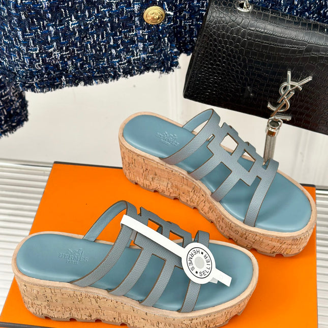ISABELLA SANDAL SKY CALFSKIN