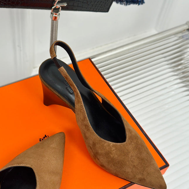 HIGH HEEL 75 MM POINTED- TOE SANDAL IN CIDER BROWN SUEDE