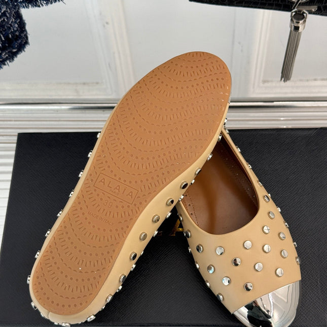 STUD-EMBELLISHED BALLET FLATS IN SEPIA TAN CALFSKIN