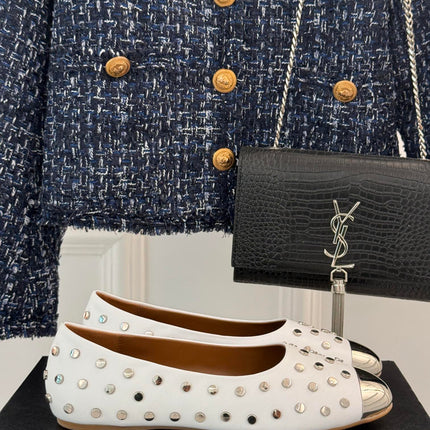 STUD-EMBELLISHED BALLET FLATS IN WHITE CALFSKIN