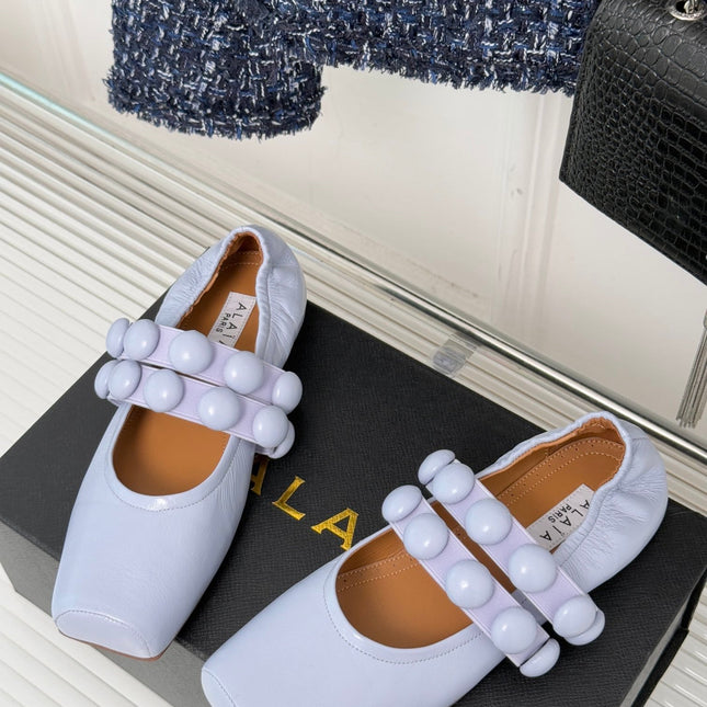 ALAIA MARY JANE PEARL IN PALE PURPLE GLOSSY LAMBSKIN
