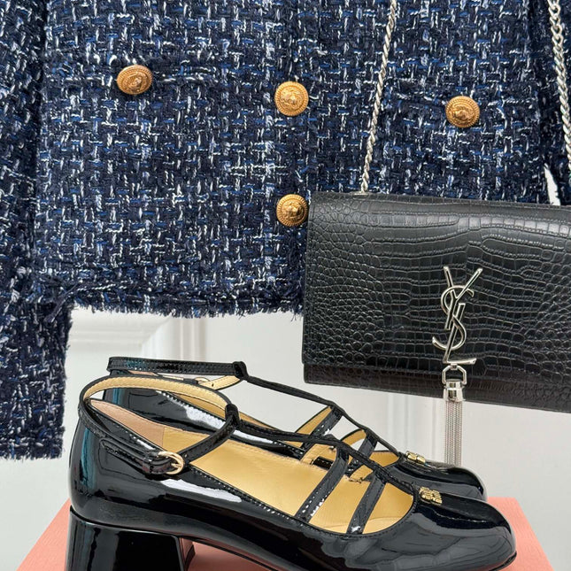 BALLET PUMPS WITH STRAP IN BLACK GLOSSY LAMBSKIN