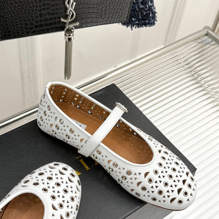 MARY JANE IN WHITE CALFSKIN