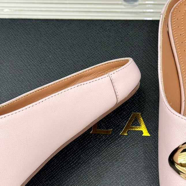 ALAIA FLAT MULE IN LIGHT PINK LAMBSKIN WITH GOLD HARDWARE