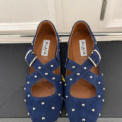 CROSSED STRAP BALLET FLATS IN NAVY BLUE SUEDE